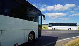 Curso homologado Máster en Conducción de Autobuses + Titulación Universitaria en Atención e Información a los Viajeros del Autobús o Autocar